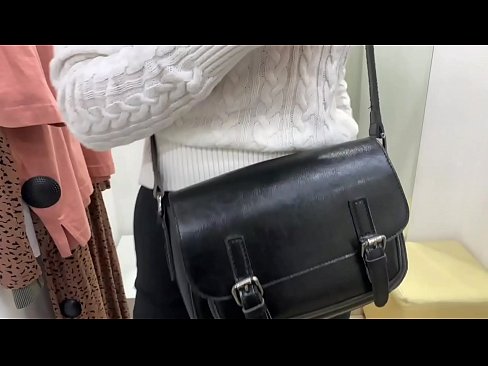 ❤️ Gənc qadın FeralBerry-nin fitinq otağında dildo ilə ictimai masturbasiyası Keyfiyyətli seks az.porno24-7.ru ❌️